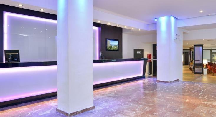 Torremolinos Carihuela 1ª Linea Playa Apartment Bagian luar foto
